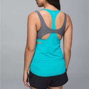 Lululemon All Sport Support Tank in Blue Tropics / Heathered Black Size 4